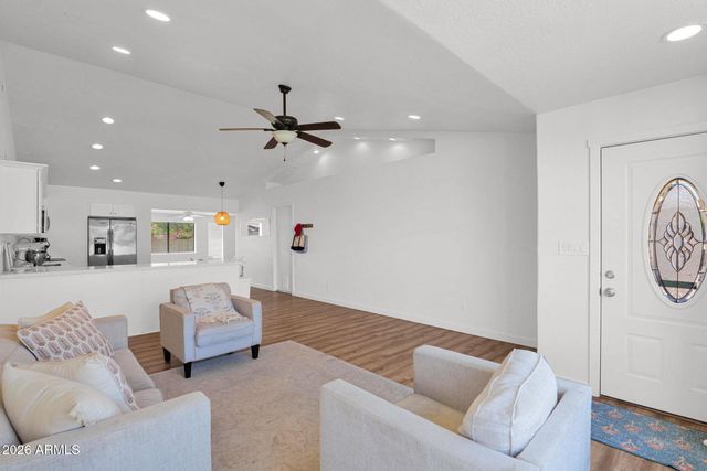 17848 N 30TH Place, Phoenix, AZ 85032