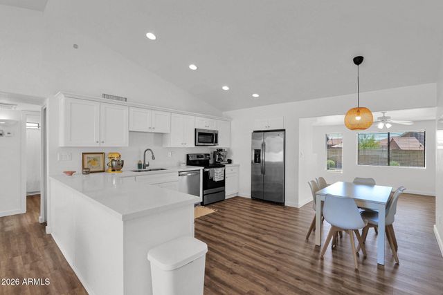 17848 N 30TH Place, Phoenix, AZ 85032