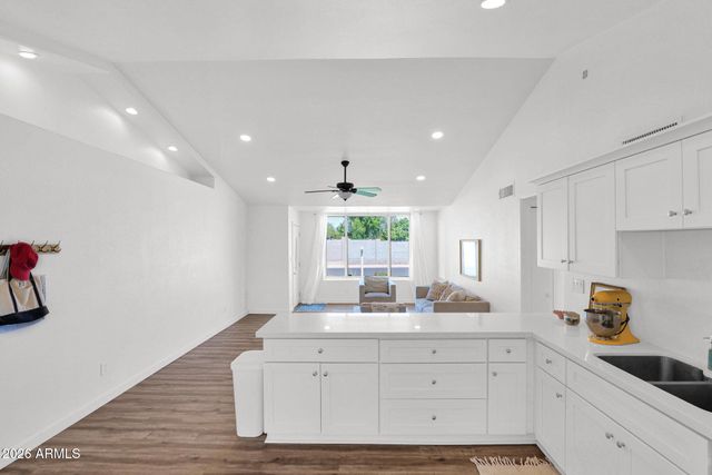 17848 N 30TH Place, Phoenix, AZ 85032