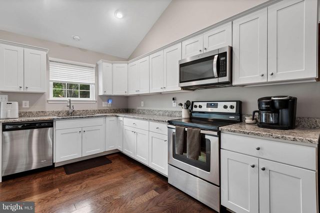 1175 MAPLE AVE, Shady Side, MD 20764
