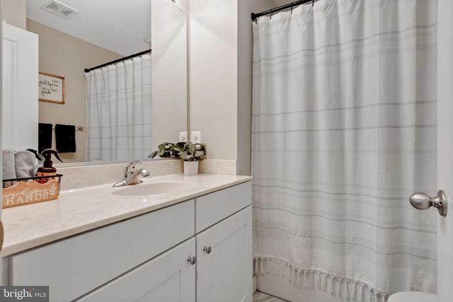 1175 MAPLE AVE, Shady Side, MD 20764