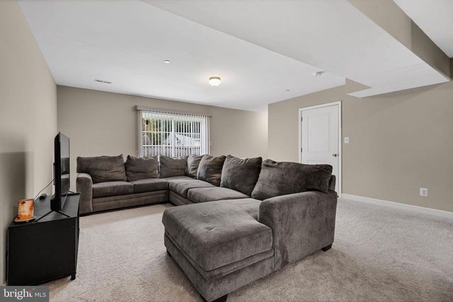 1175 MAPLE AVE, Shady Side, MD 20764