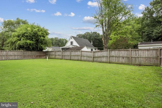 1175 MAPLE AVE, Shady Side, MD 20764
