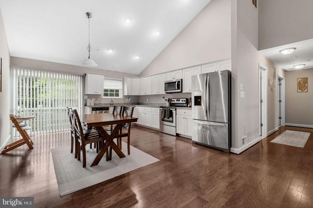 1175 MAPLE AVE, Shady Side, MD 20764