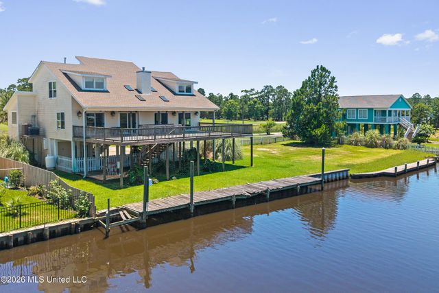 231 Fairway Drive, Pass Christian, MS 39571