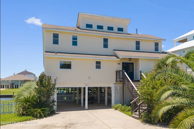231 Fairway Drive, Pass Christian, MS 39571