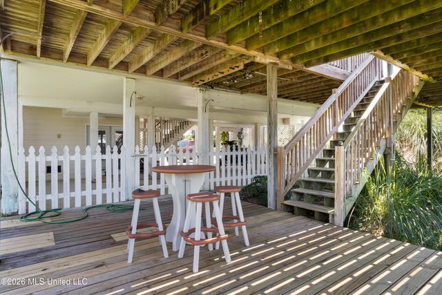 231 Fairway Drive, Pass Christian, MS 39571