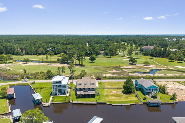 231 Fairway Drive, Pass Christian, MS 39571