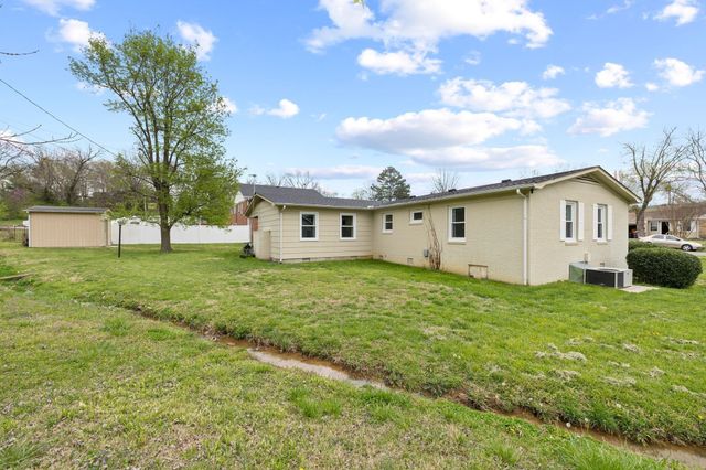 204 Terrace Ln, Woodbury, TN 37190