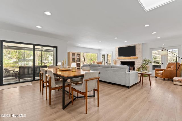 240 Maples Road, Southern Pines, NC 28387