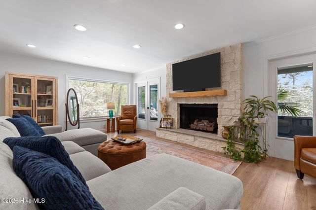 240 Maples Road, Southern Pines, NC 28387