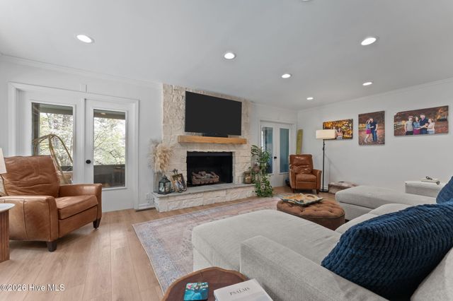 240 Maples Road, Southern Pines, NC 28387