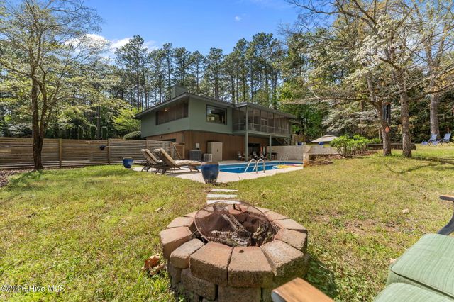 240 Maples Road, Southern Pines, NC 28387