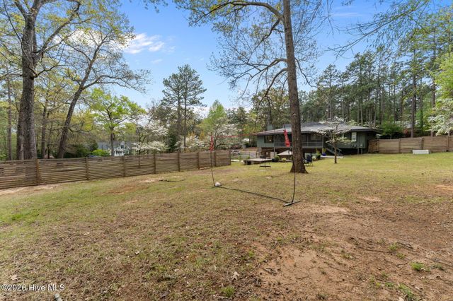 240 Maples Road, Southern Pines, NC 28387