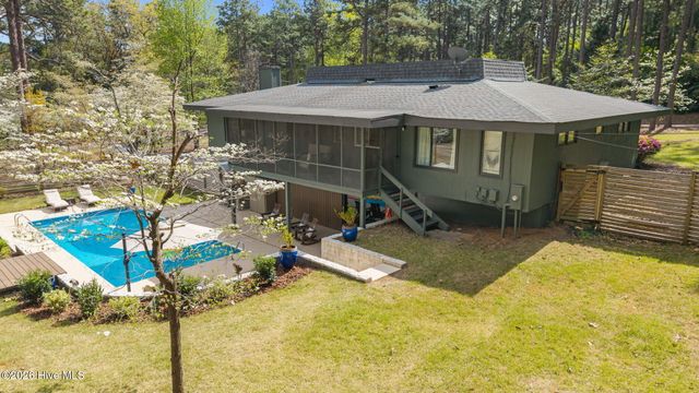 240 Maples Road, Southern Pines, NC 28387