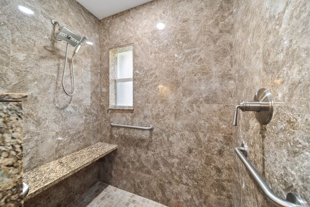 1129 W LAKES Drive, Deerfield Beach, FL 33442