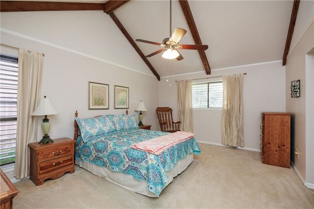 125 James Dr, Sinton, TX 78387