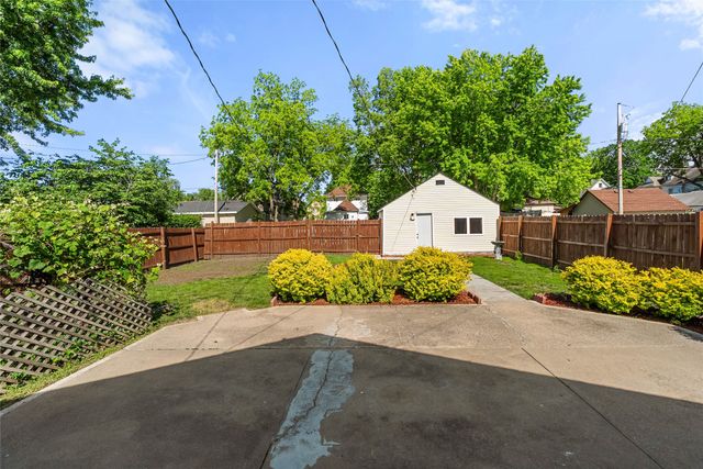 1420 5th Street, Perry, IA 50220