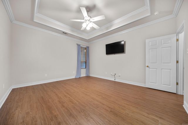 9 Graham Gardens, Hot Springs, AR 71901