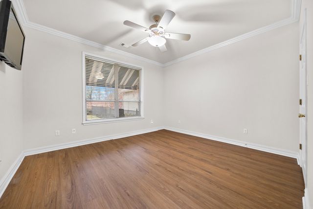 9 Graham Gardens, Hot Springs, AR 71901