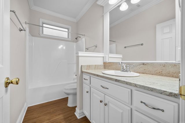 9 Graham Gardens, Hot Springs, AR 71901