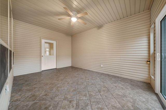 9 Graham Gardens, Hot Springs, AR 71901