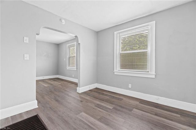 1621 Deep Creek BLVD, Portsmouth, VA 23704