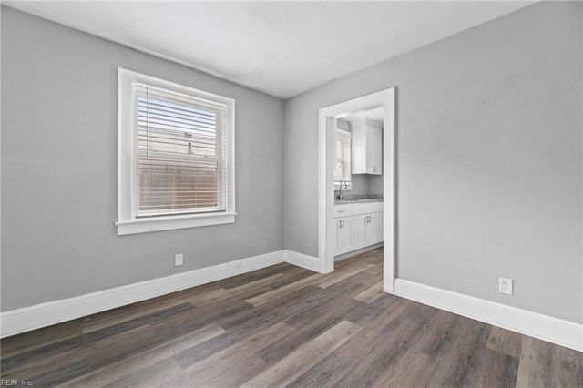 1621 Deep Creek BLVD, Portsmouth, VA 23704