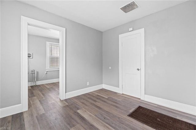 1621 Deep Creek BLVD, Portsmouth, VA 23704