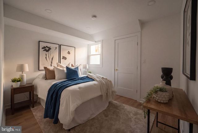 220 V ST NE, Washington, DC 20002