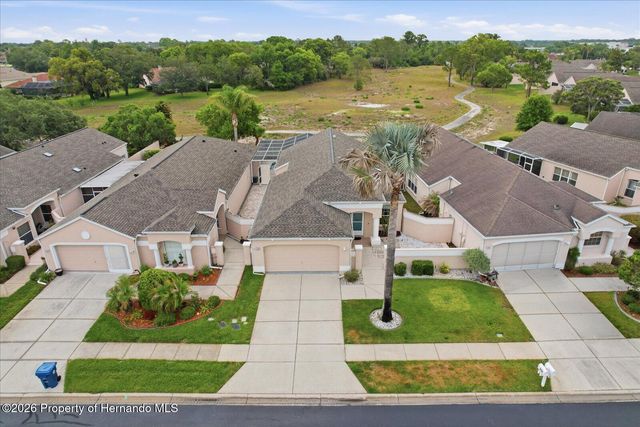 250 Royal Palm Way, Spring Hill, FL 34608