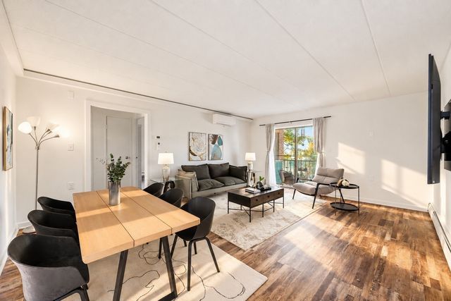 14 Boston St 1A, Somerville, MA 02143