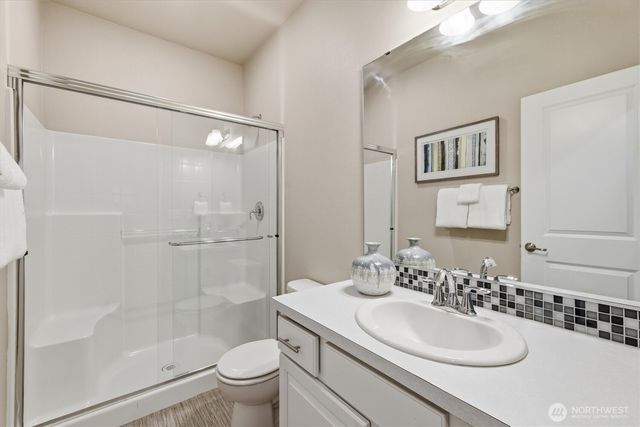 15530 SE 277th Place, Kent, WA 98042
