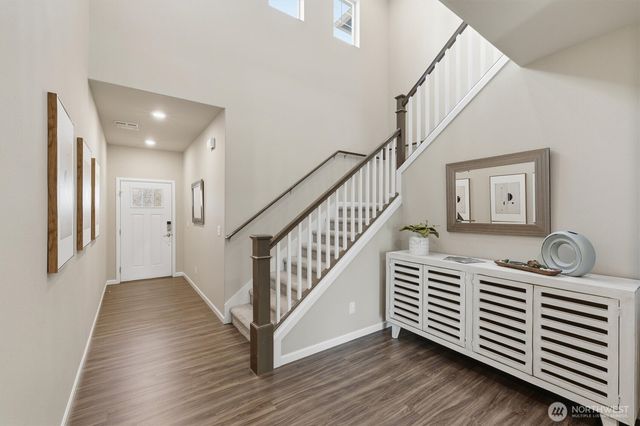 15530 SE 277th Place, Kent, WA 98042
