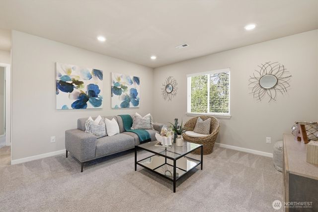 15530 SE 277th Place, Kent, WA 98042