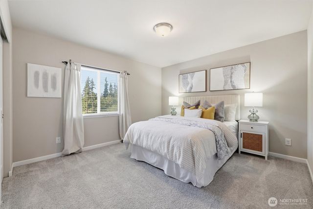 15530 SE 277th Place, Kent, WA 98042
