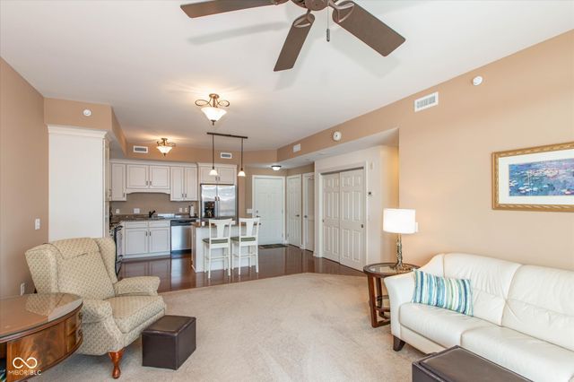 20971 Shoreline Court 214, Noblesville, IN 46062