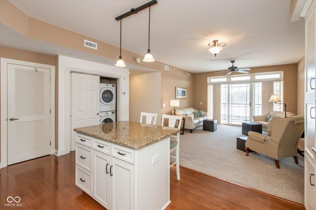 20971 Shoreline Court 214, Noblesville, IN 46062