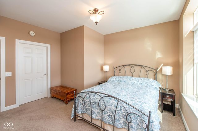 20971 Shoreline Court 214, Noblesville, IN 46062