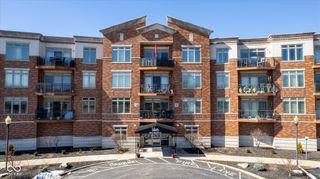 20971 Shoreline Court 214, Noblesville, IN 46062