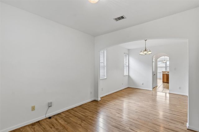32014 Decker Oaks Drive, Pinehurst, TX 77362