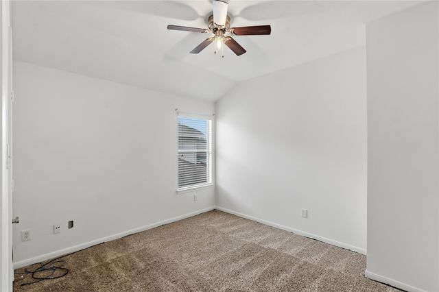32014 Decker Oaks Drive, Pinehurst, TX 77362