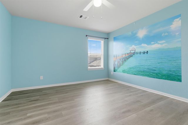 12611 Silverlight Court, Houston, TX 77014
