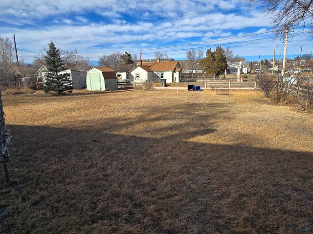 120 E MONROE, Rapid City, SD 57701