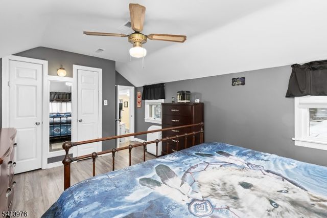 8 Myrtle Ave, Mount Olive Twp., NJ 07828