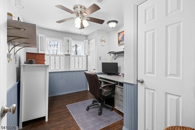 8 Myrtle Ave, Mount Olive Twp., NJ 07828