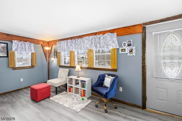 8 Myrtle Ave, Mount Olive Twp., NJ 07828