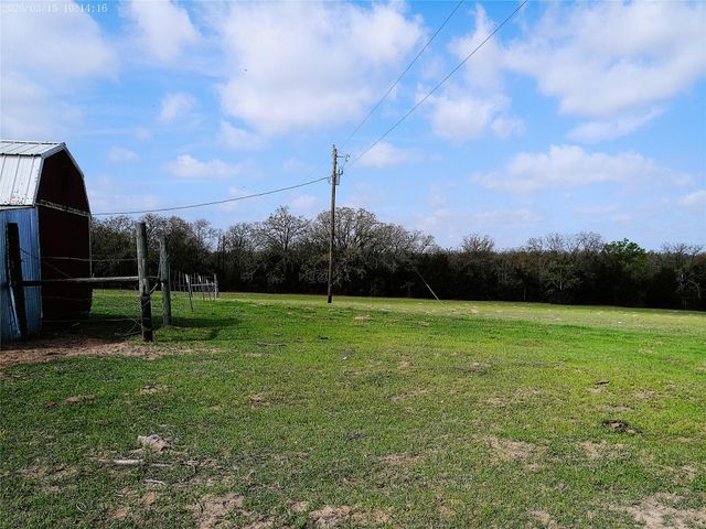 2465 County Road 314, Rockdale, TX 76567