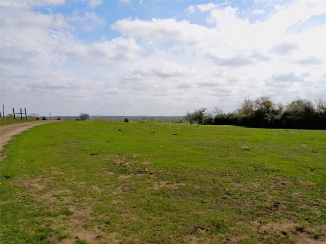 2465 County Road 314, Rockdale, TX 76567