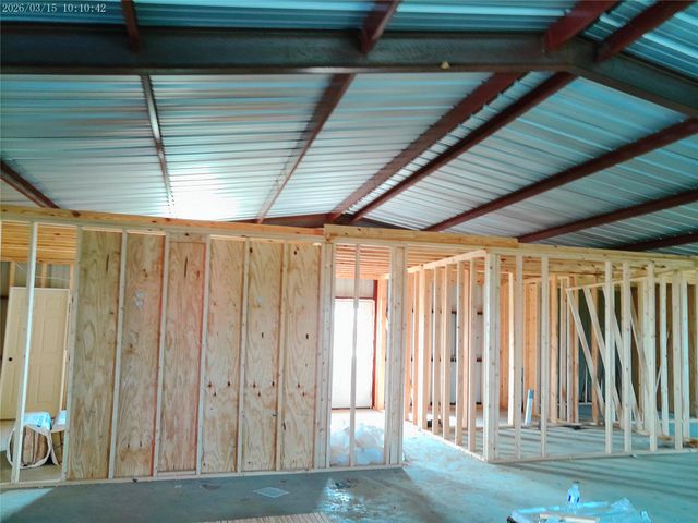 2465 County Road 314, Rockdale, TX 76567